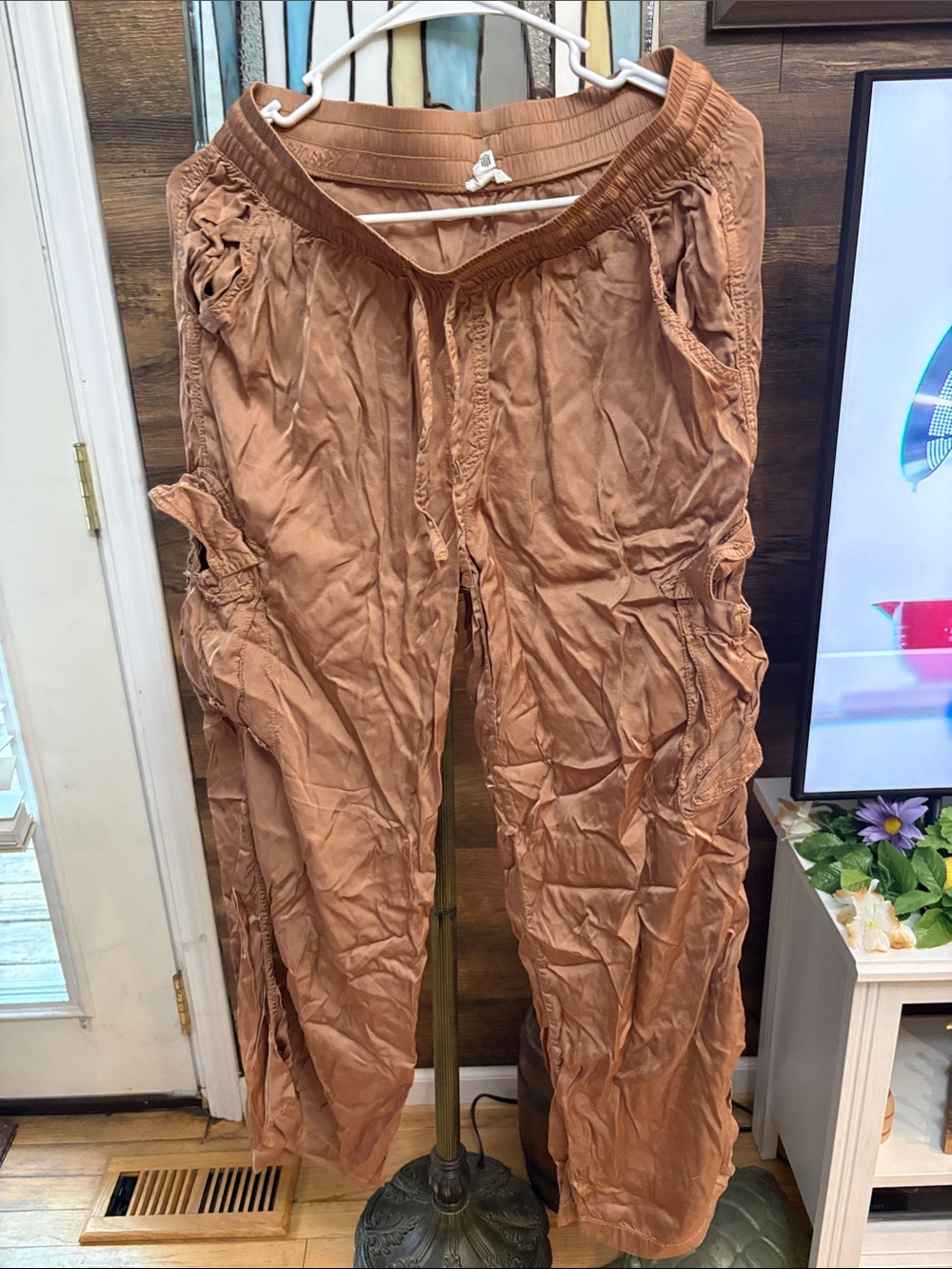 Aerie Women's Lightweight flowy metallic Pants